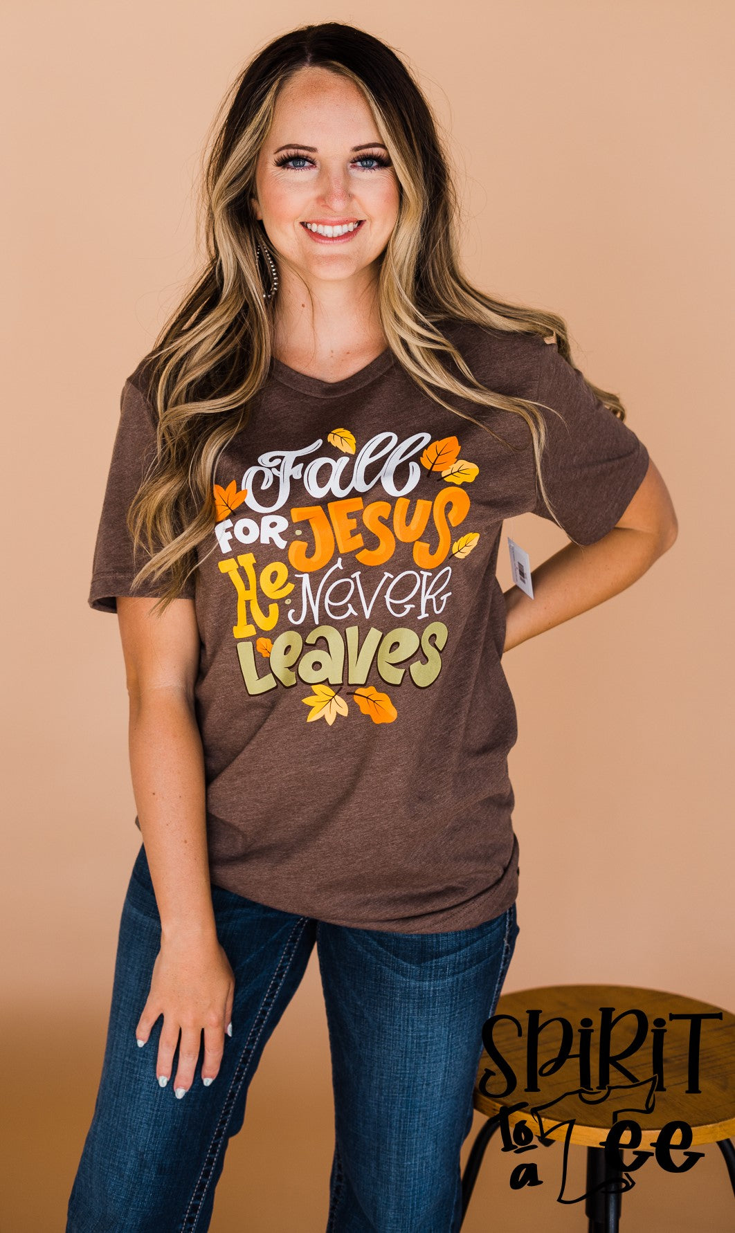 Fall For Jesus He Never Leaves - Thanksgiving Tee